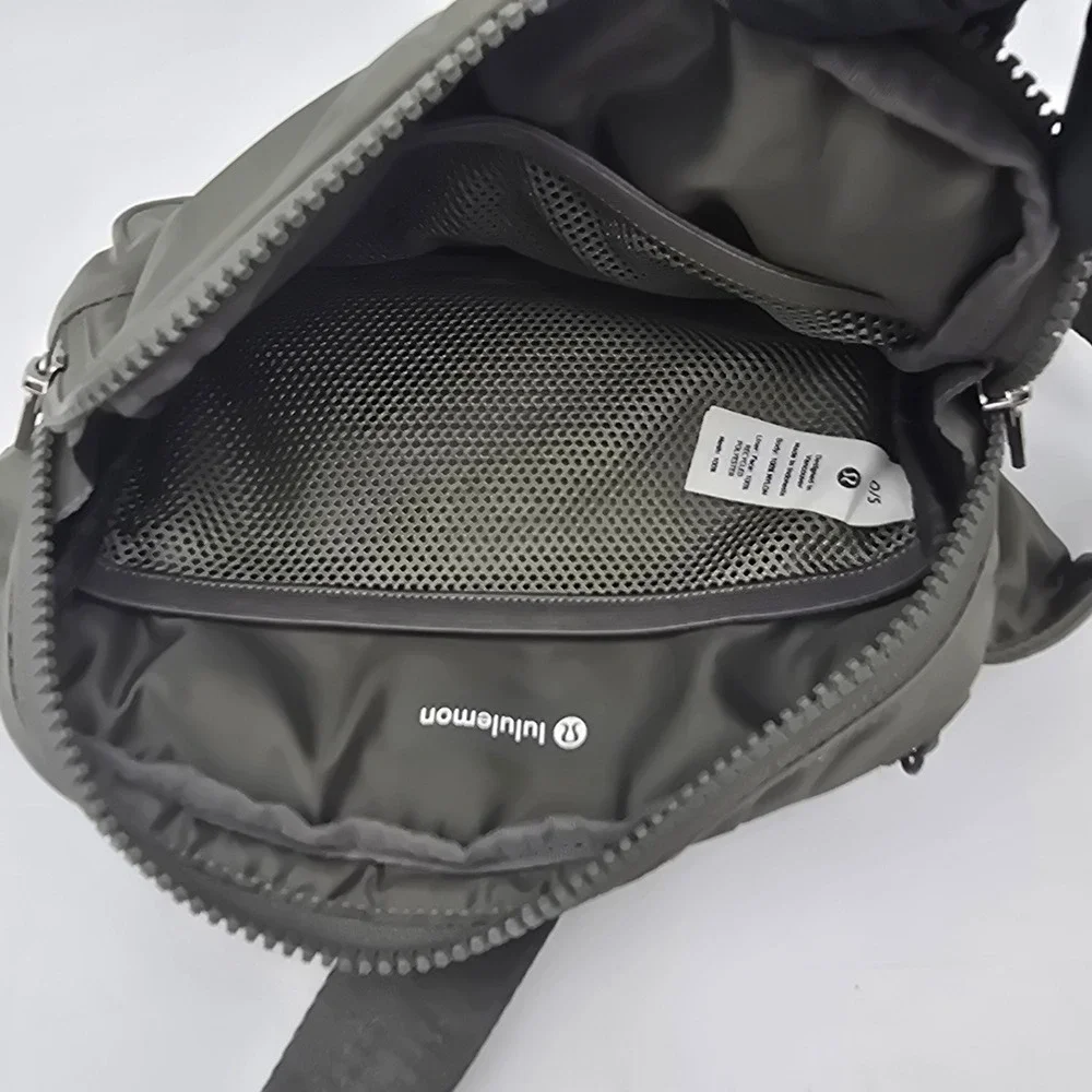 Lululemon Everywhere Belt Bag 1L Olive Green Adjustable Strap Waist Pack Fanny